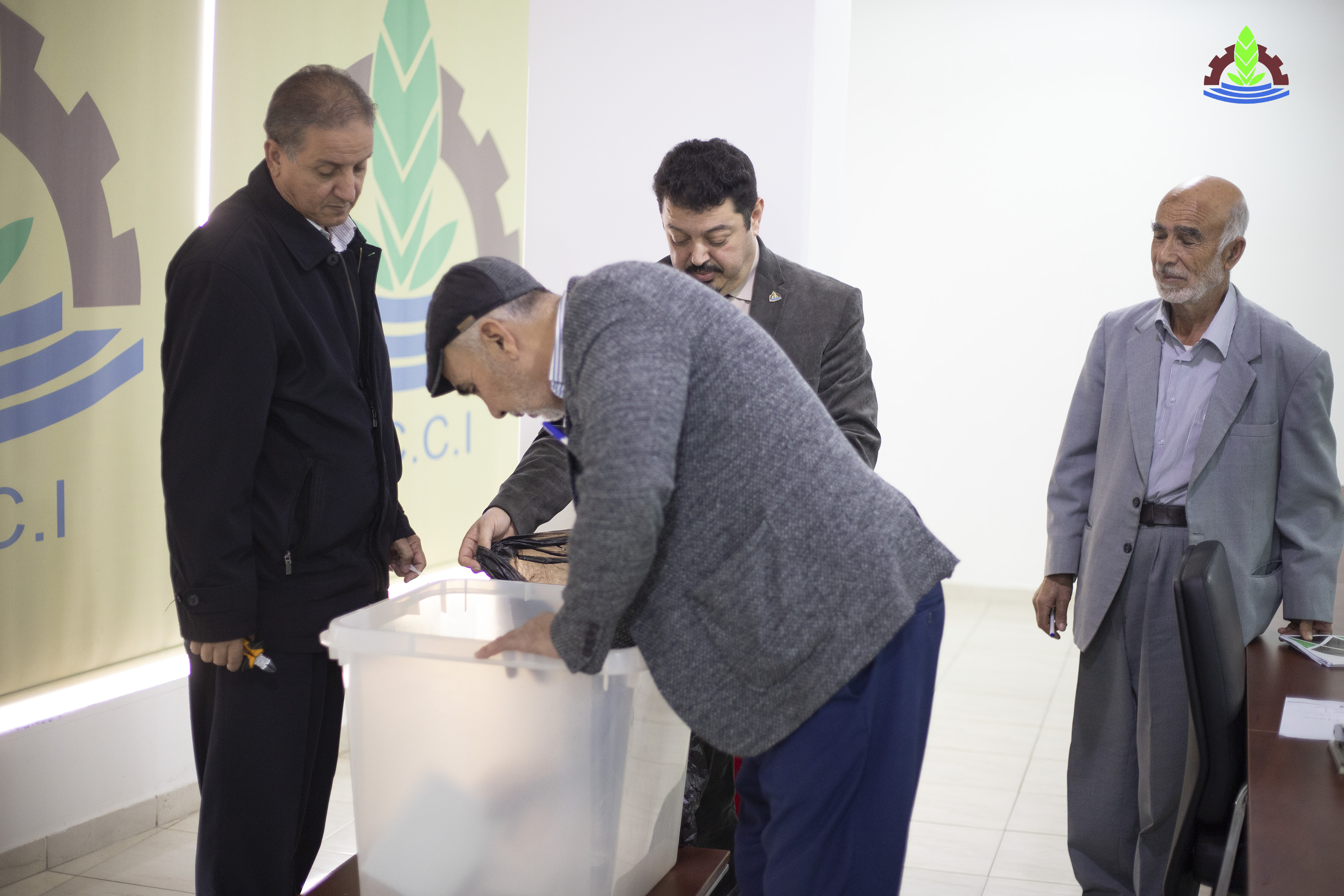 انتخابات الشُعب بالغرفة تتواصل لليوم الثالث على التوالي