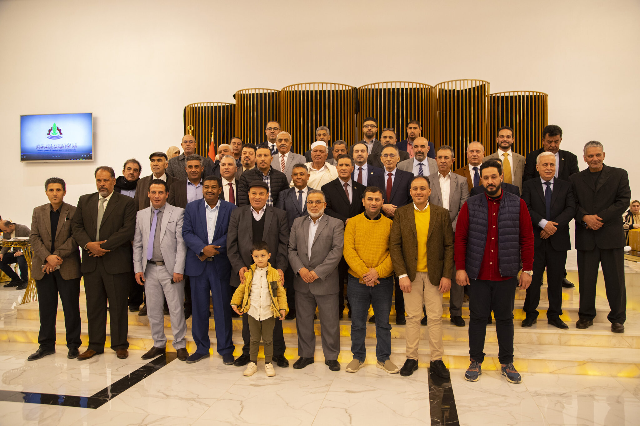 لجنة إدارة الغرفة تكرم اللجنة السابقة واللجان العاملة بالغرفة