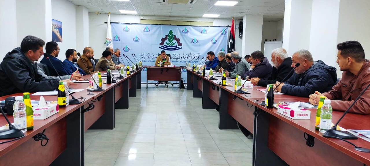 اجتماع مع اصحاب توزيع الوقود بالمدينة