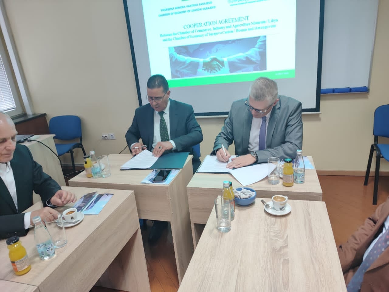 اتفاق تعاون مشترك بين غرفة التجارة والصناعة والزراعة مصراتة – وغرفة التجارة والصناعة بمقاطعة سراييفو