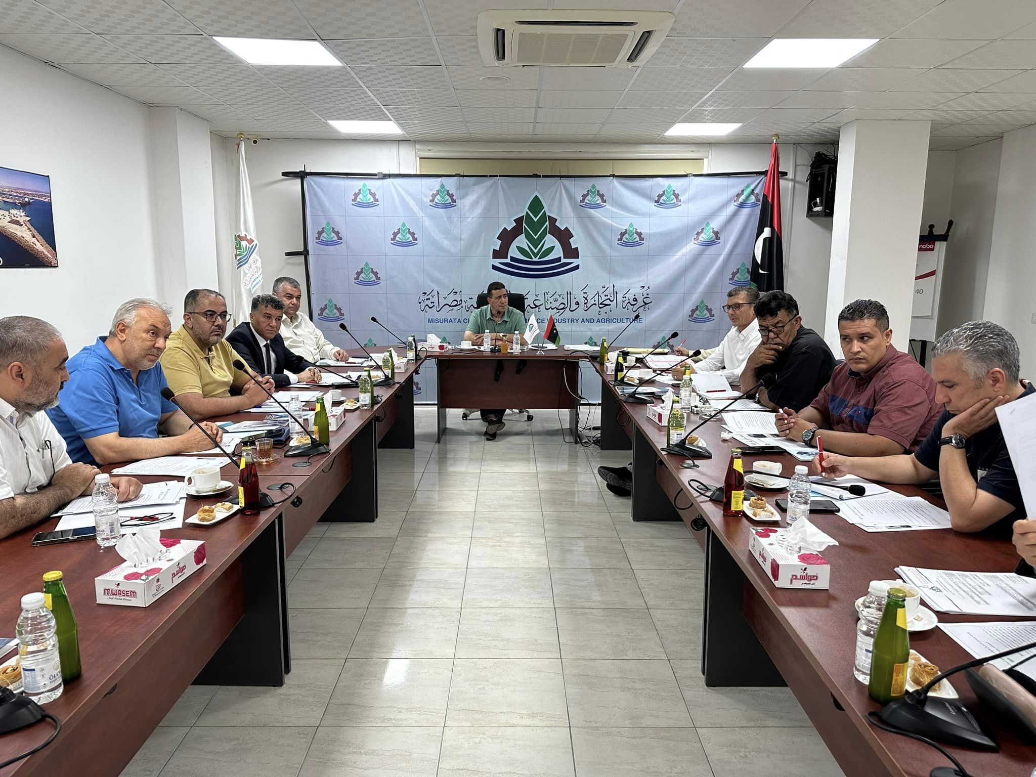 لجنة إدارة ادارة غرفة التجارة والصناعة والزراعة مصراتة تعقد أجتماعها العادي الثالث لسنة 2023