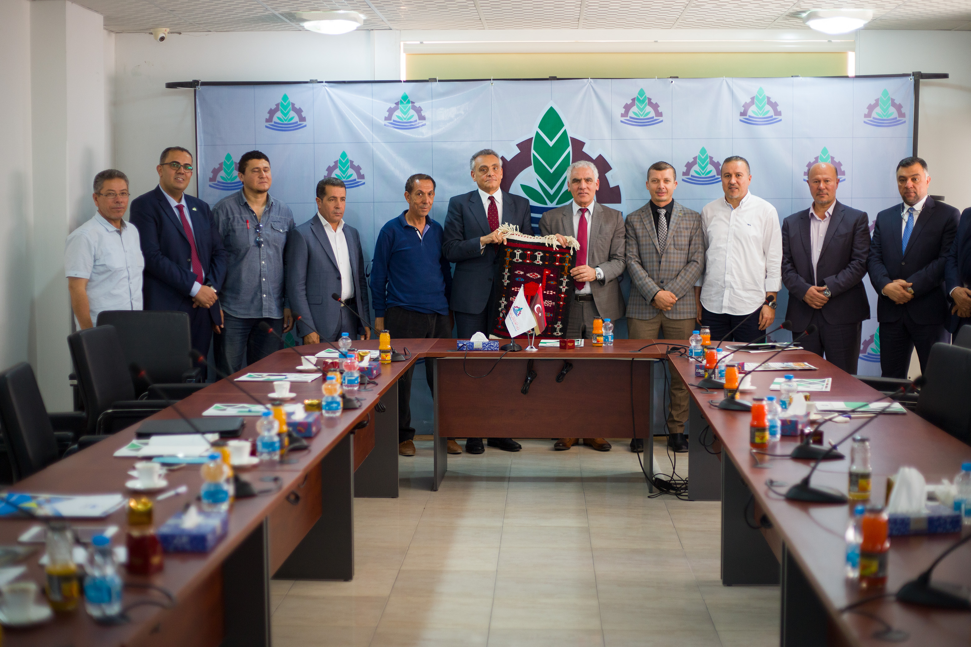 The Italian ambassador in Libya visits the chamber