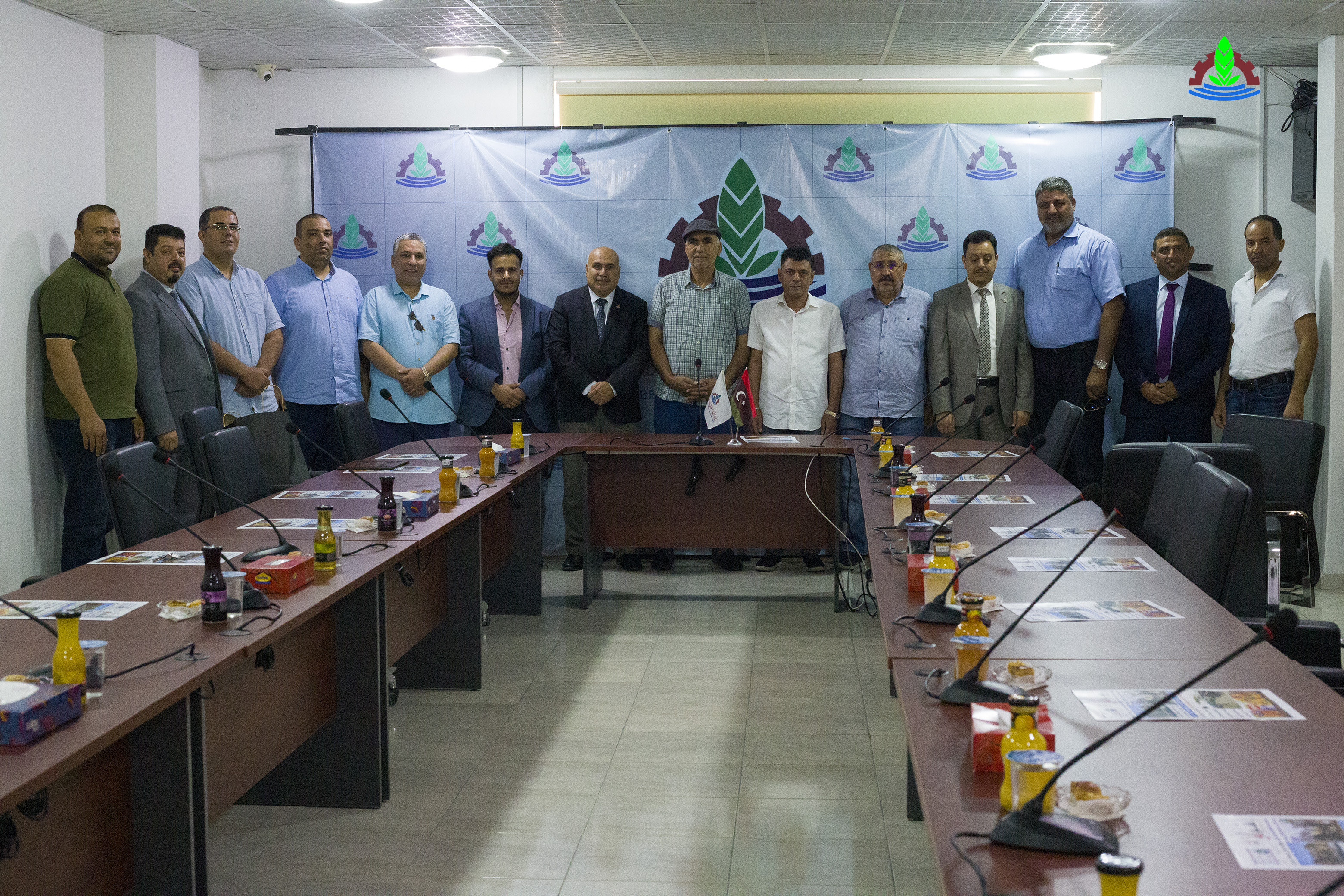 The chamber honors the Turkish consul assistant in Misrata