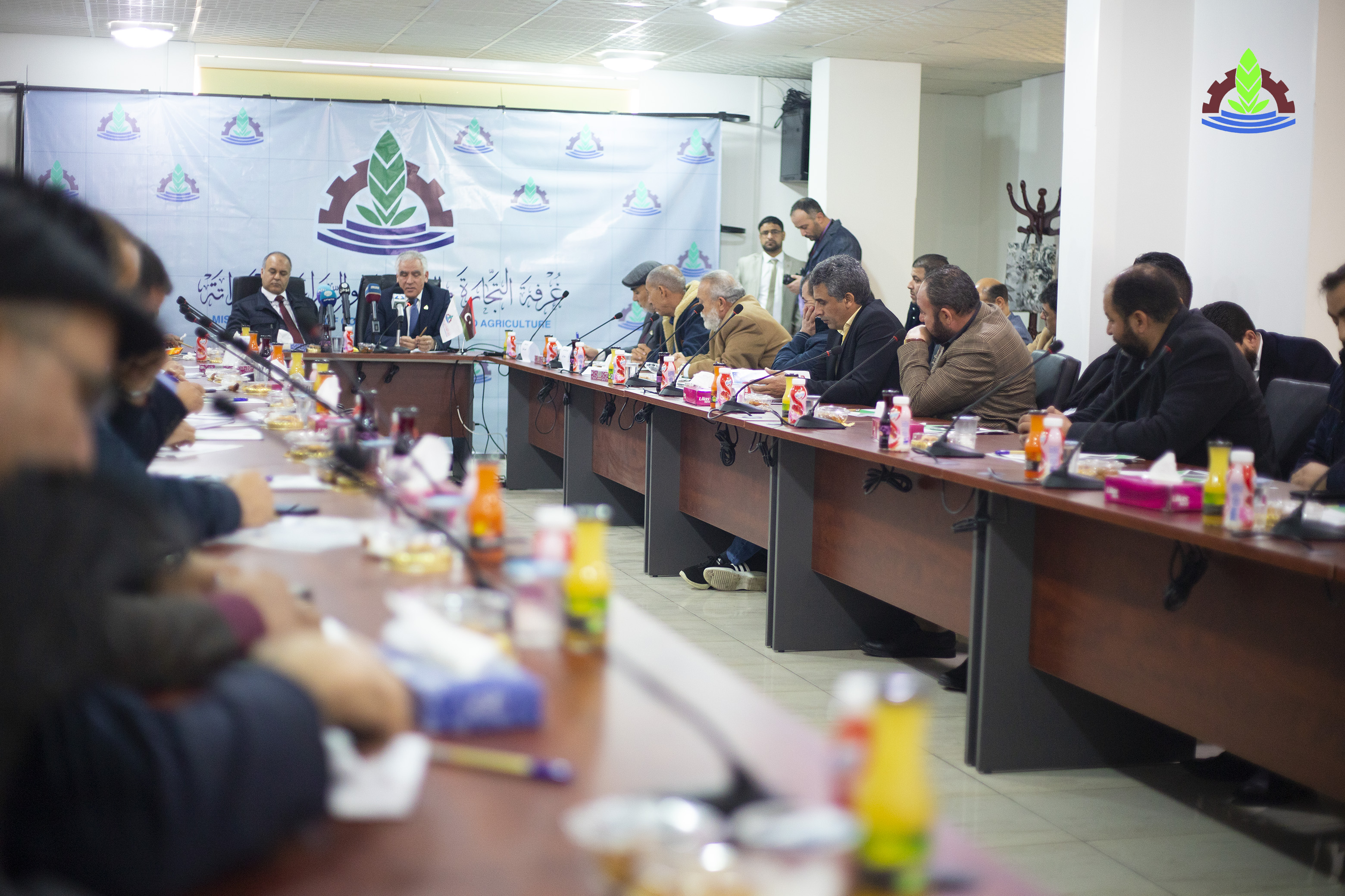 The commissioner minister of economy and industry of national government of accord visits Misrata chamber of commerce, industry, and agriculture
