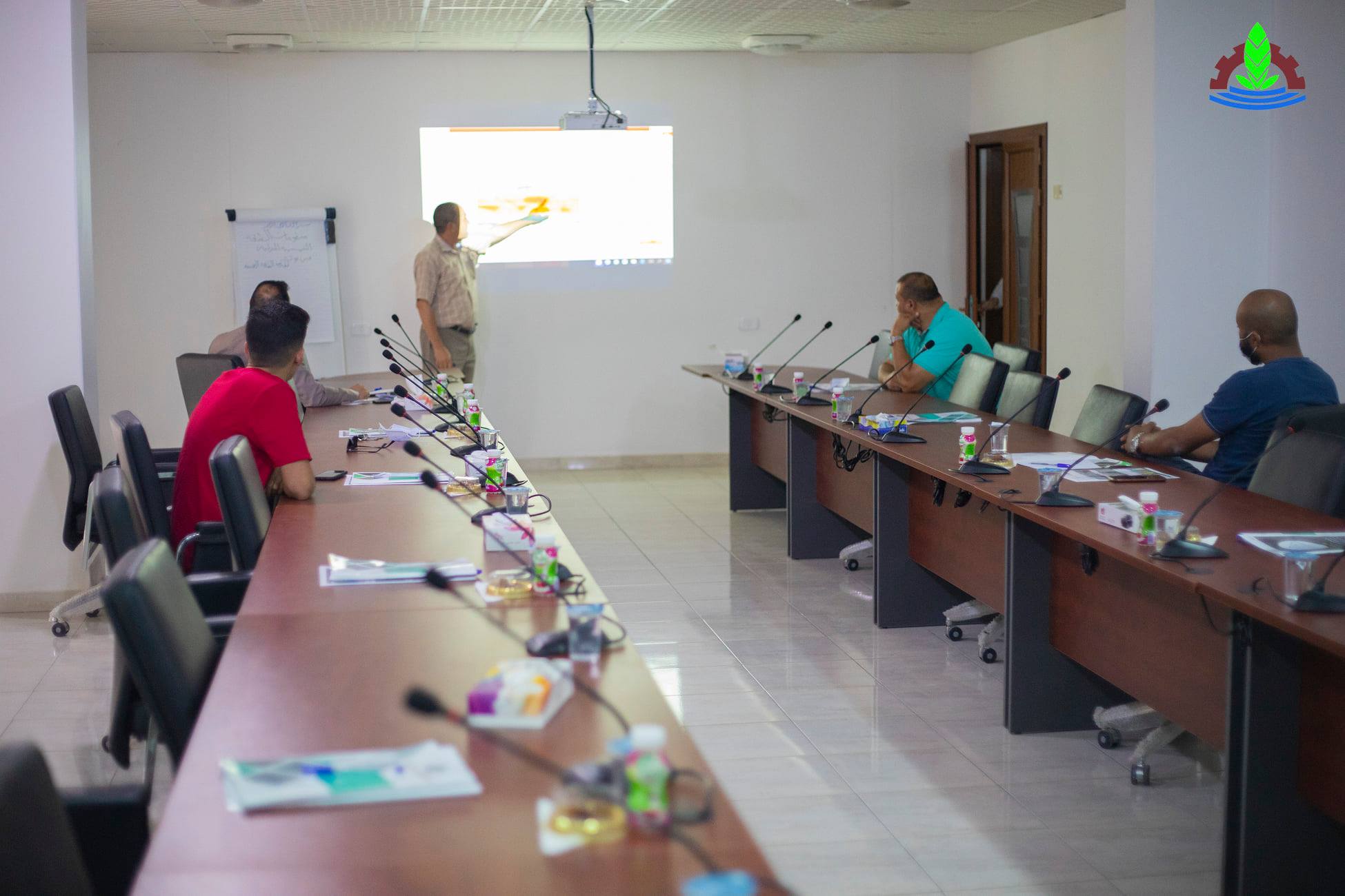 The chamber organizes a workshop entitled “solar home systems"