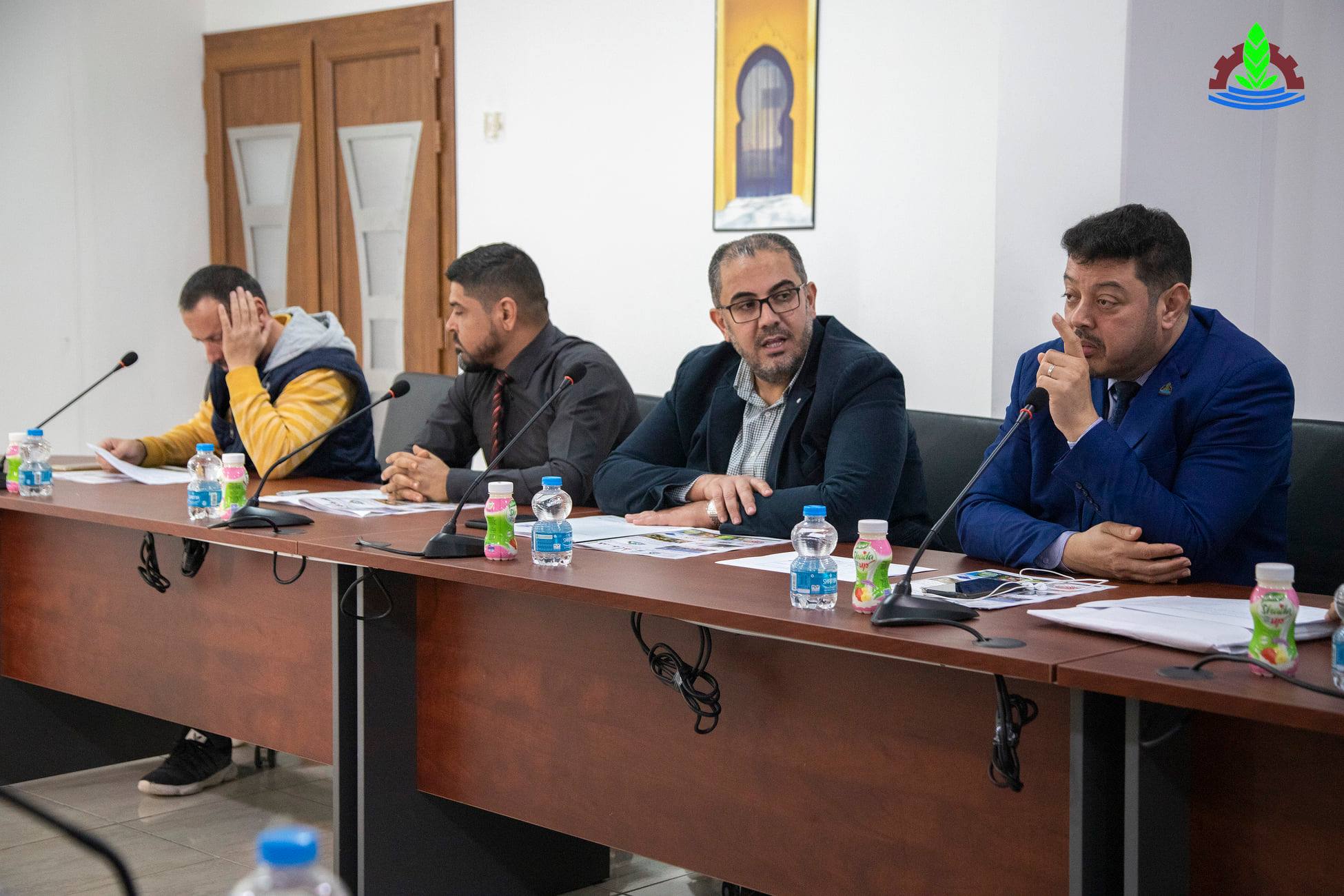 The committee supervising the design and construction of the new administrative building of Misrata chamber, and emmateen company for engineering consultation and training holds a meeting