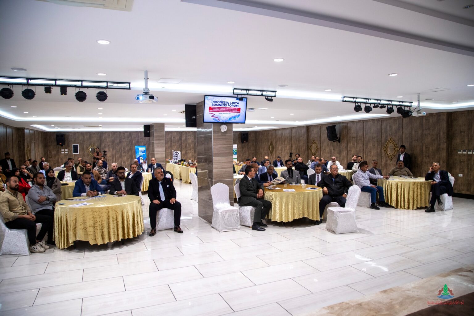 The meeting of the Indonesian chargé d’Affaires with businessmen in Misurata 